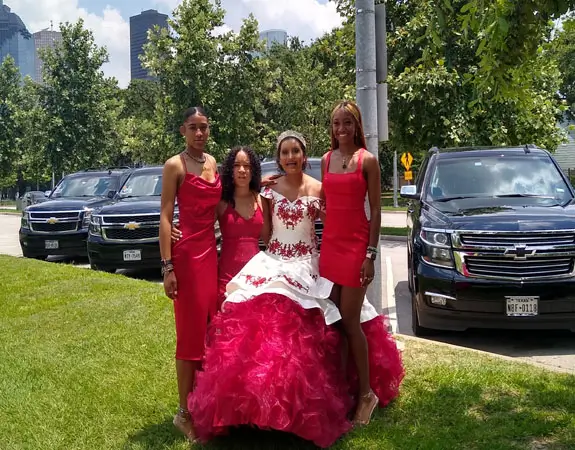 QUINCEANERA Limo Service